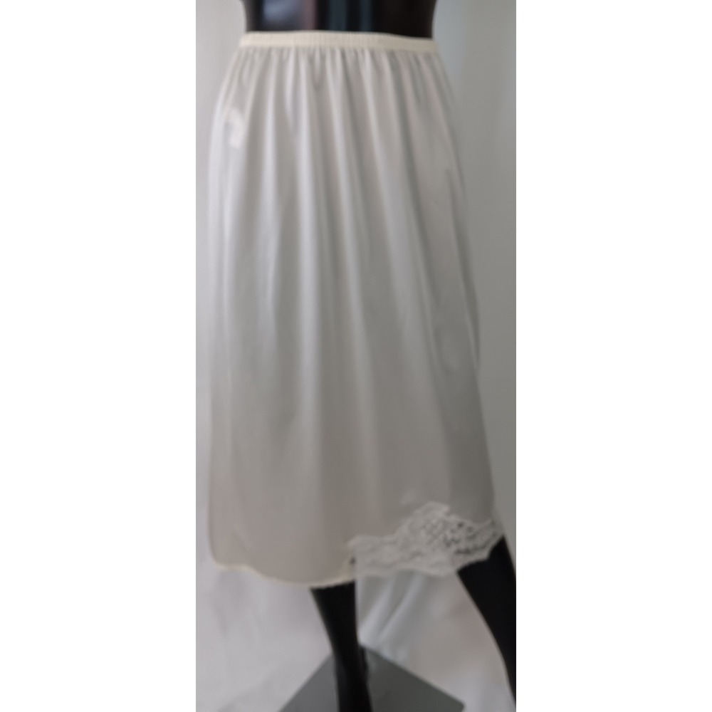 Henson Kickernick Ivory Nylon Tricot Half Slip Lace Trim Faux Pearl Small 3012